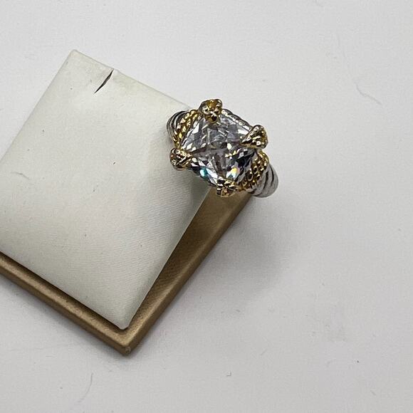 2 Tone Sterling Silver Cable Ring with CZ and Gold Tone Heart Stations Size 6 - Picture 5 of 5